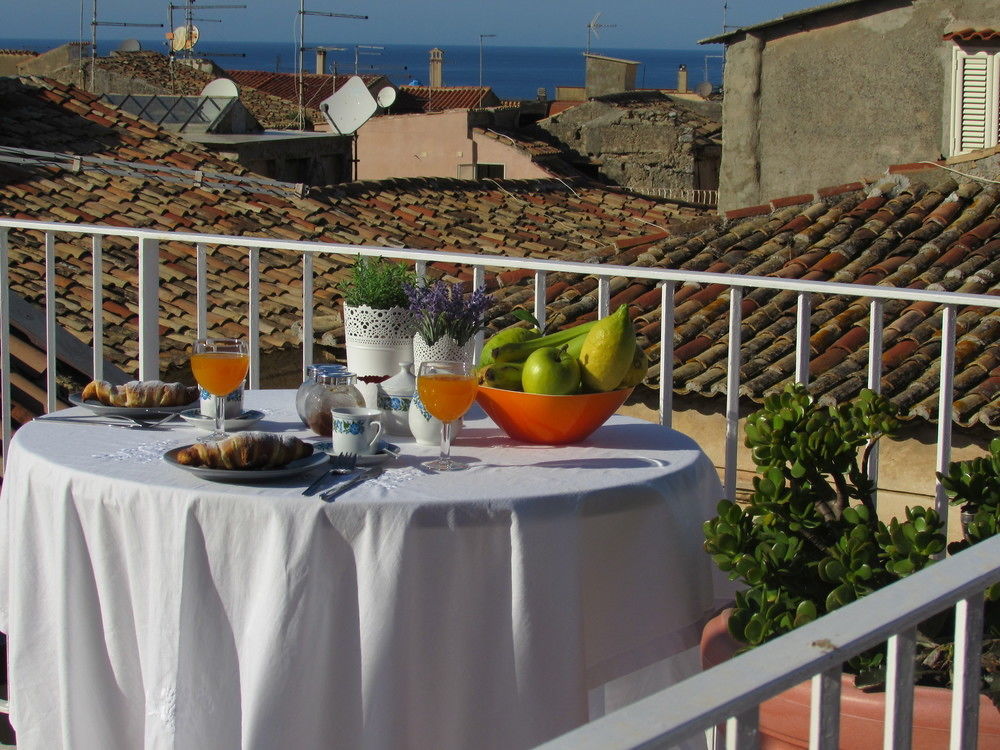 Le Terrazze Bed and Breakfast Tropea Exteriör bild